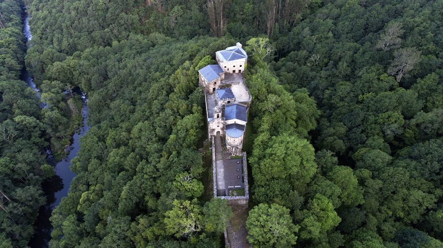 Monasterio de Caaveiro