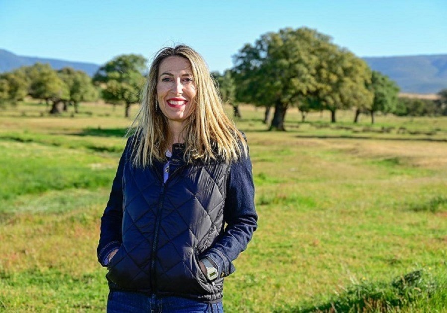 María Guardiola caza