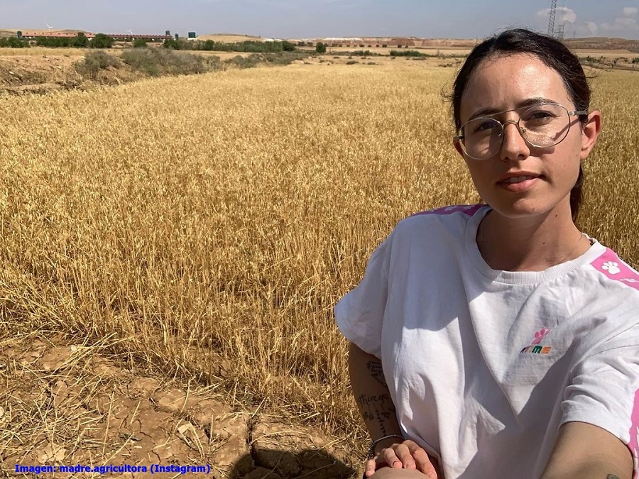 agricultora conejos