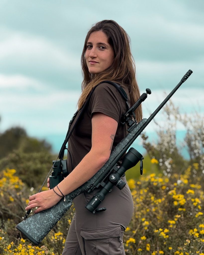 Beatriz Rosete cazadora