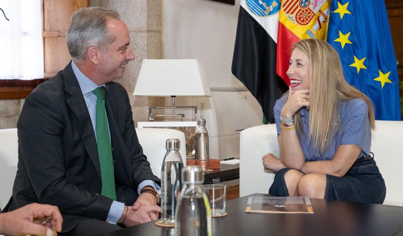 María Guardiola caza
