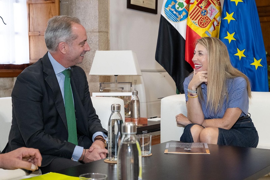 María Guardiola caza