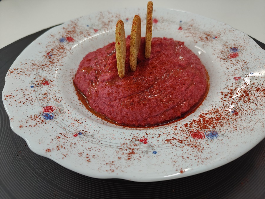 hummus de remolacha