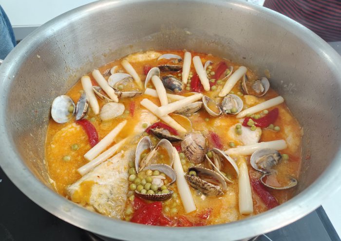 merluza a la cazuela