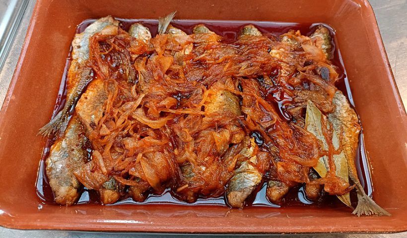 Jureles en escabeche