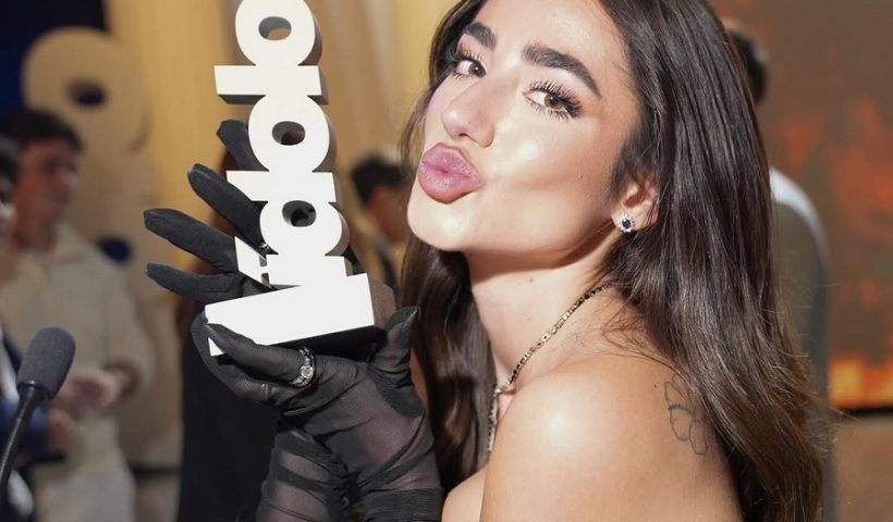 Lola Lolita Premios Ídolo