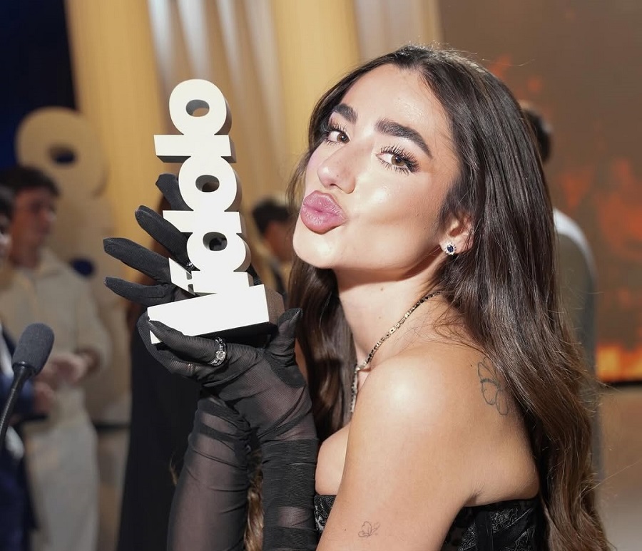 Lola Lolita Premios Ídolo