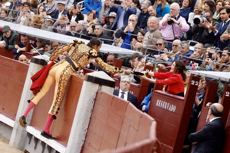 corrida goyesca Ayuso